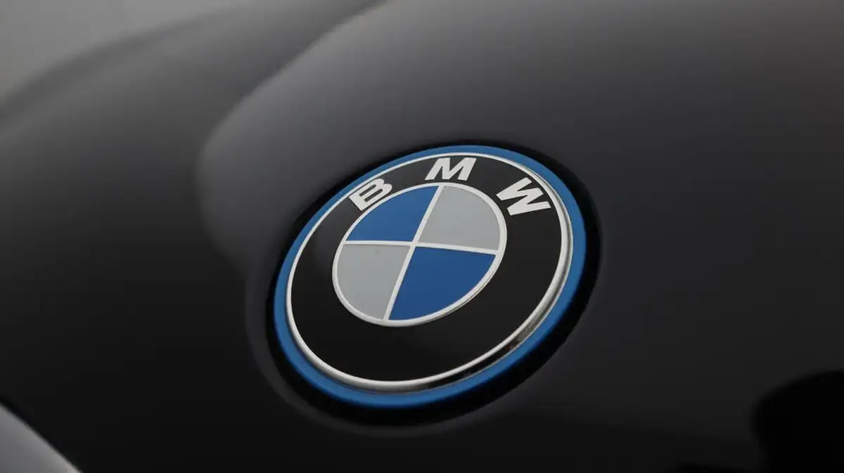2022-bmw-x1-15-xdrive-25e-phev-m-sport-big-20