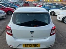 2013-dacia-sandero-12-ambiance-small-42