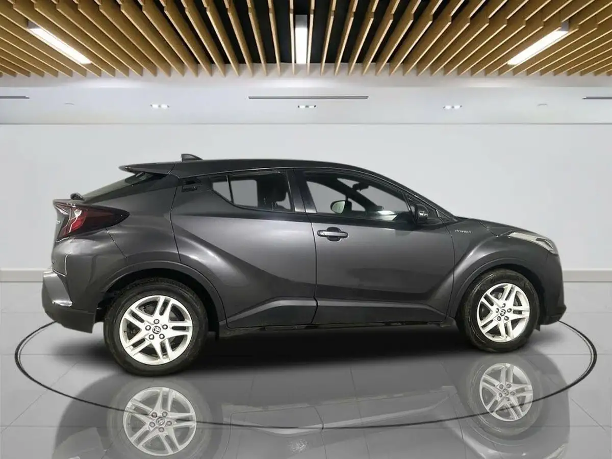 2021-toyota-c-hr-18-vvt-i-icon-big-8