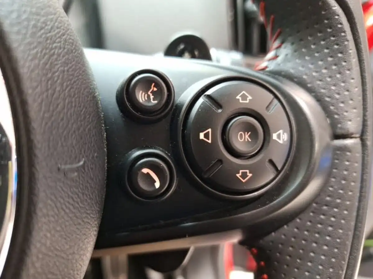 2019-mini-countryman-20-john-cooper-works-big-15