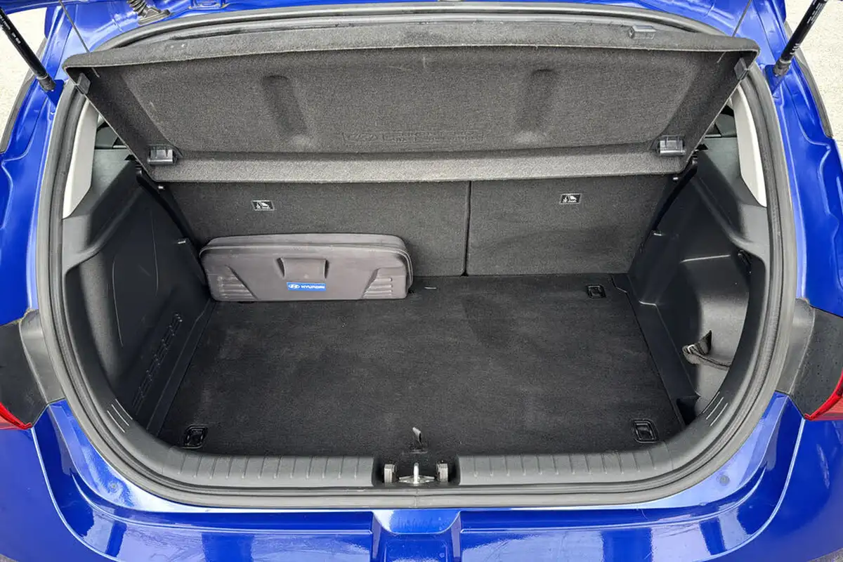 2021-hyundai-i20-10-t-gdi-se-connect-eclutch-imt-big-16