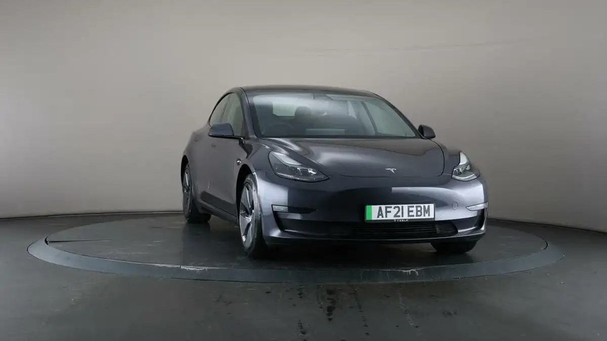 2021-tesla-model-3-e-long-range-4x4-big-43
