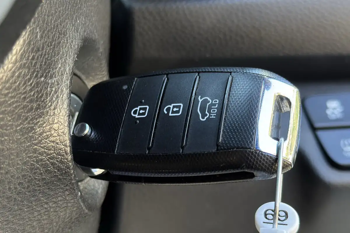 2018-kia-rio-10-t-gdi-3-99bhp-big-20