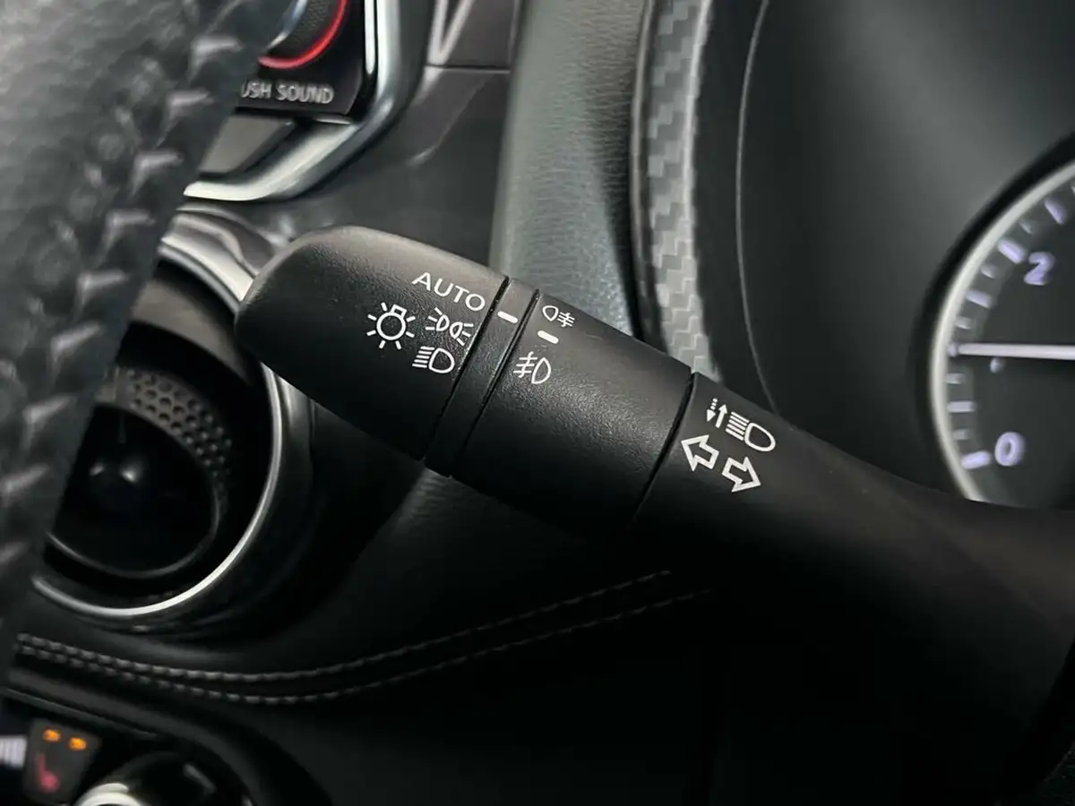 2020-nissan-juke-10-dig-t-tekna-117ps-big-19