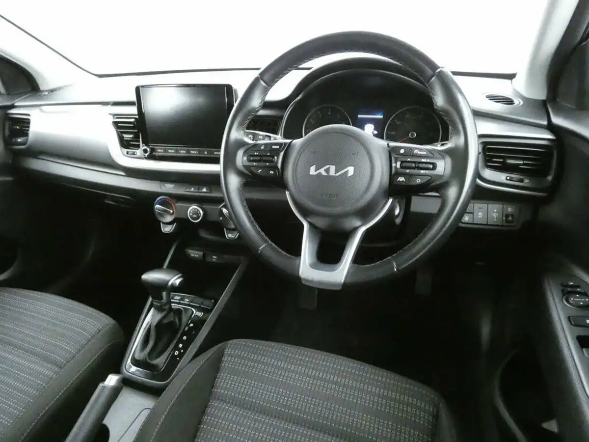 2021-kia-stonic-10-t-gdi-2-99bhp-dct-big-15