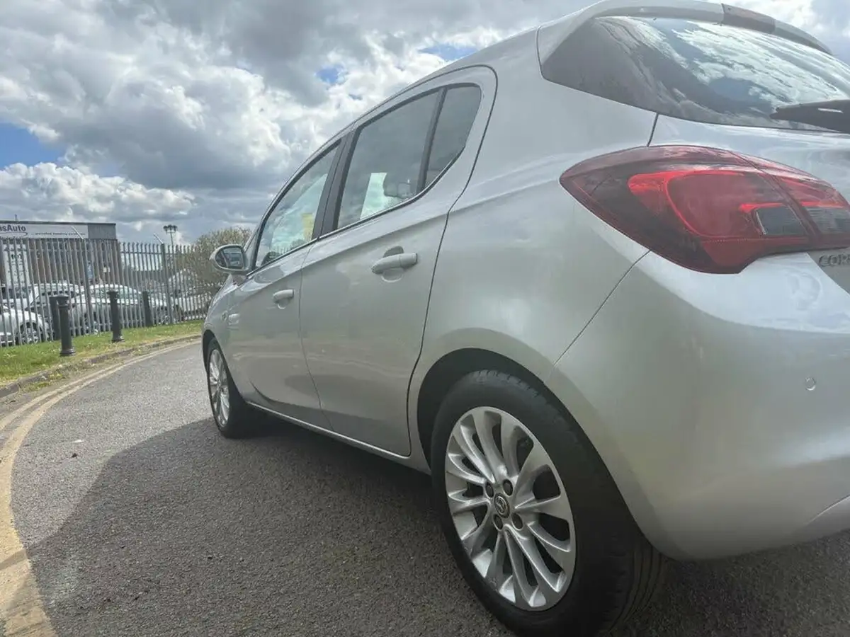 2016-vauxhall-corsa-14i-se-90ps-5d-1398cc-auto-big-11