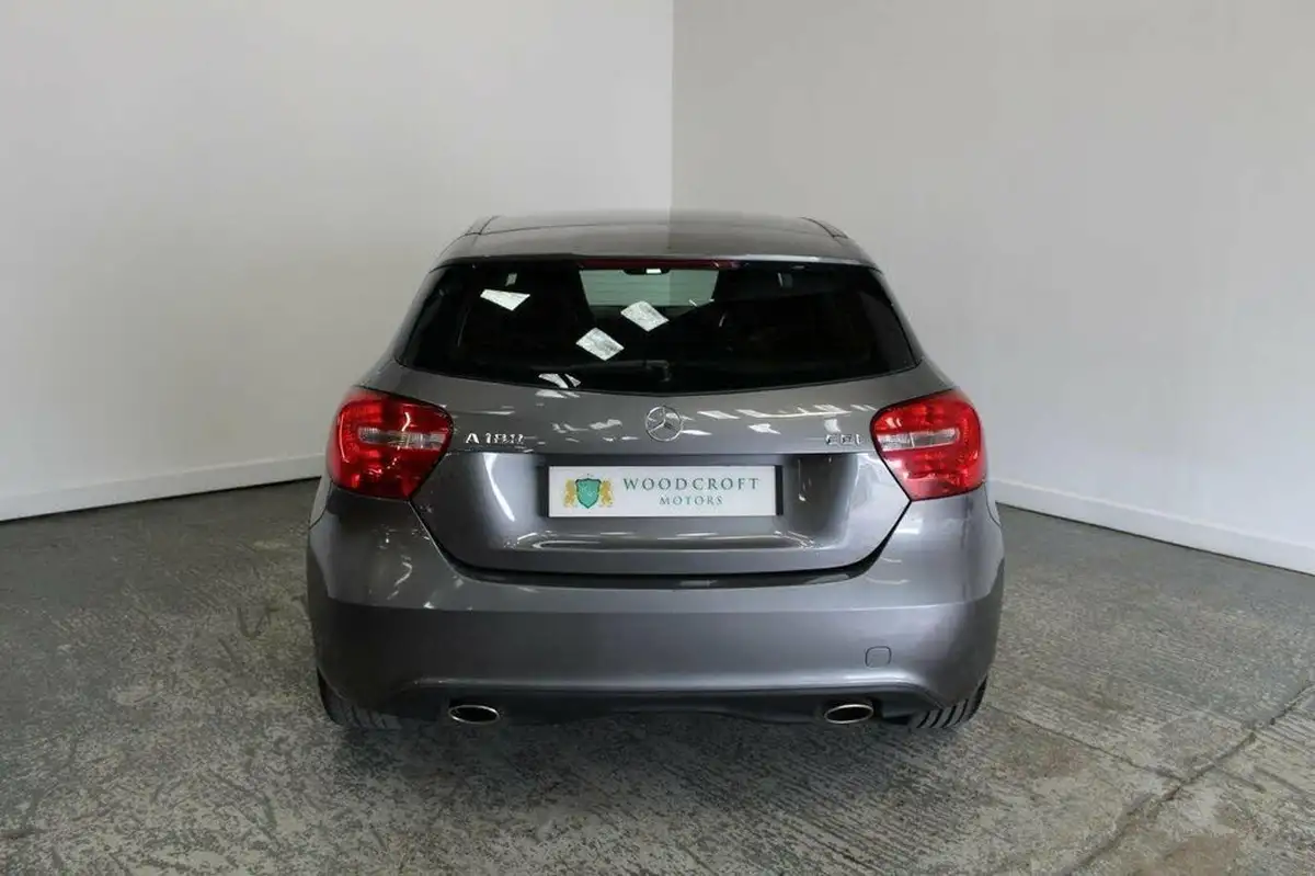 2015-mercedes-benz-a-class-15-cdi-a180-sport-109ps-7g-dct-big-9