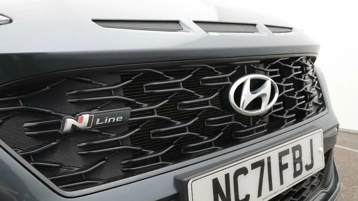 2022-hyundai-kona-10-t-gdi-n-line-big-24