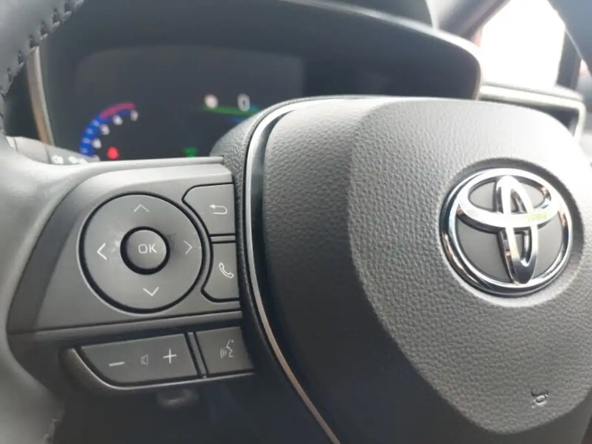 2019-toyota-corolla-18-vvt-i-design-trk-hatchback-5d-big-14
