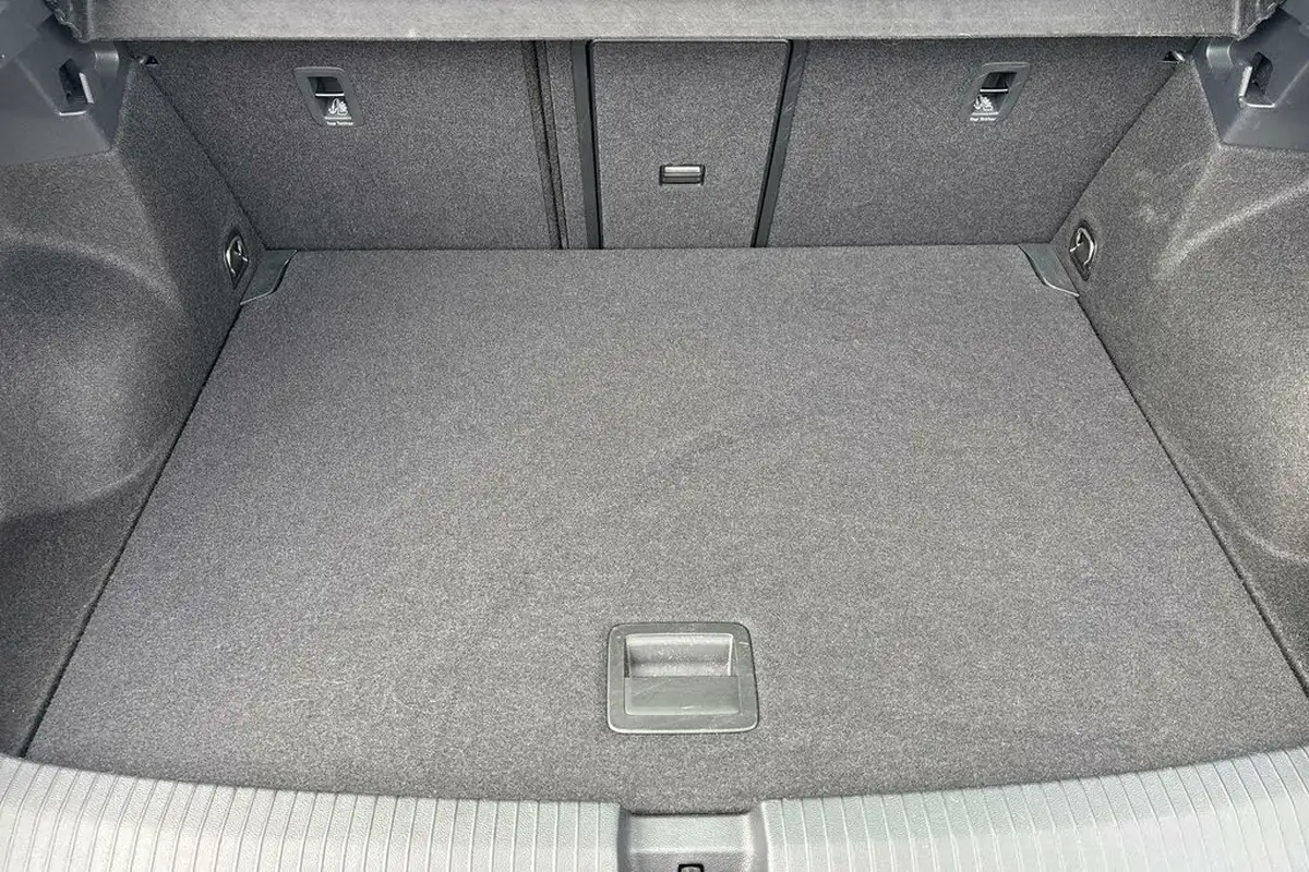 2023-volkswagen-t-roc-15-tsi-life-dsg-big-41