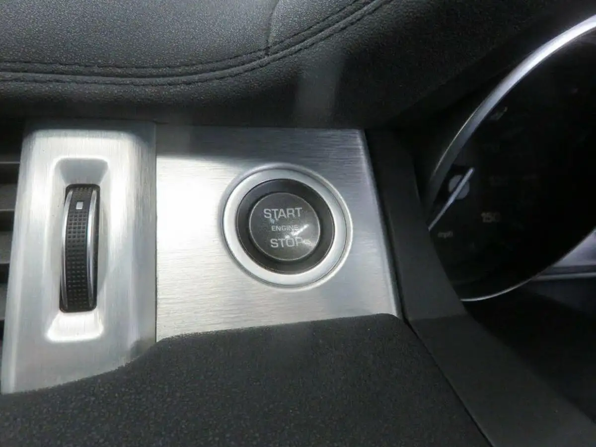 2013-land-rover-range-rover-evoque-22td-pure-tech-190bhp-4x4-hatchback-5d-auto-big-32