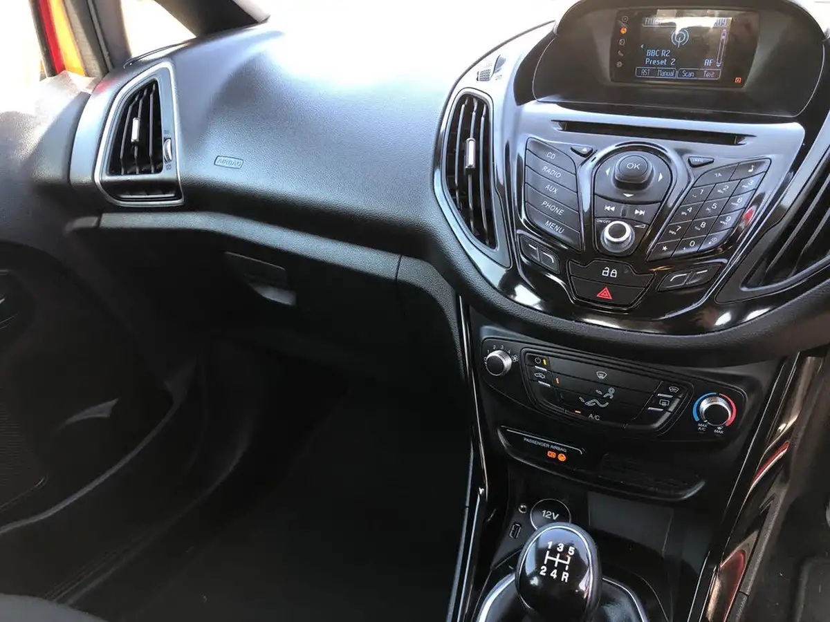 2013-ford-b-max-14-zetec-big-9