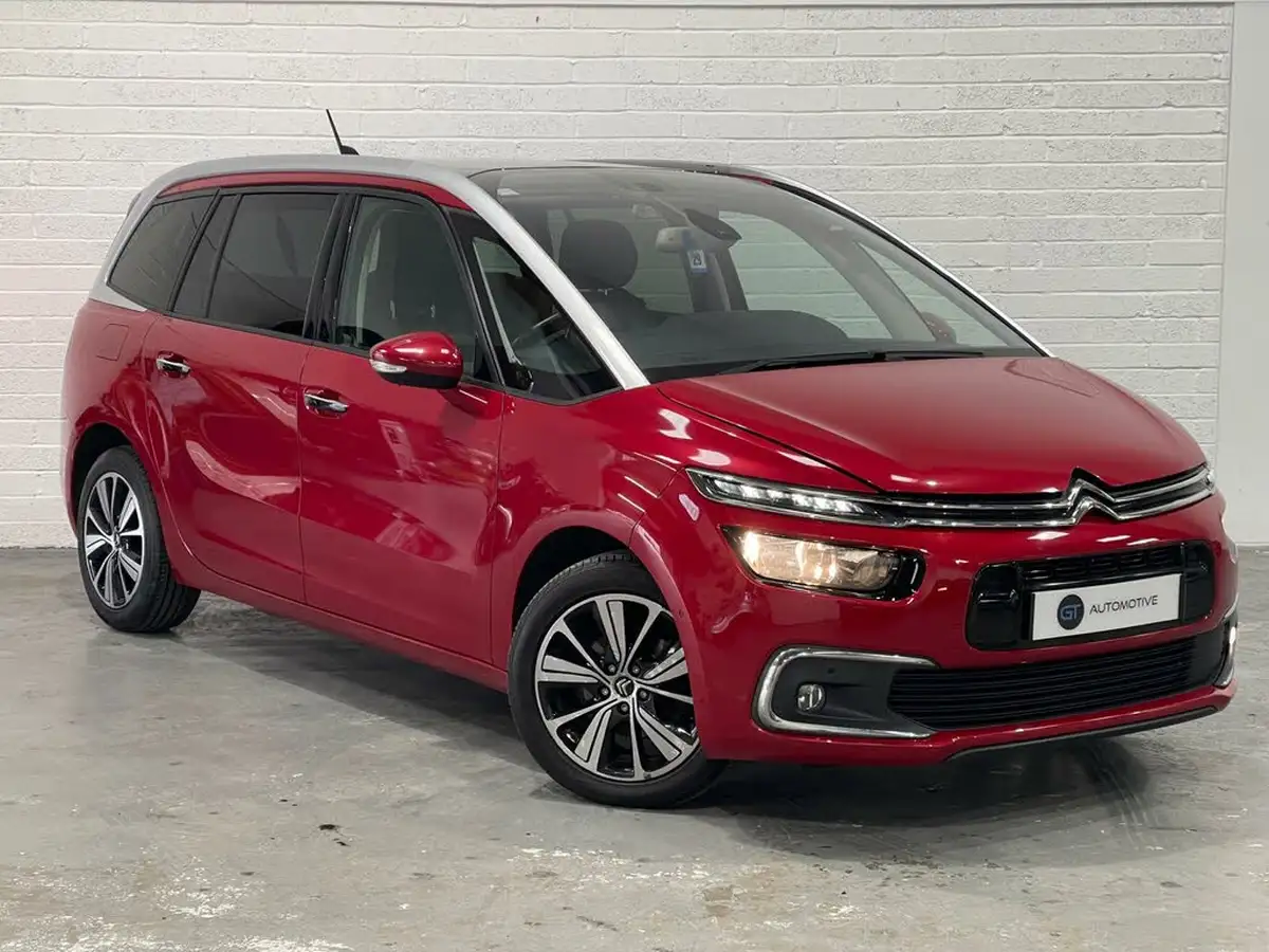 2017-citroen-grand-c4-picasso-16bluehdi-flair-big-0