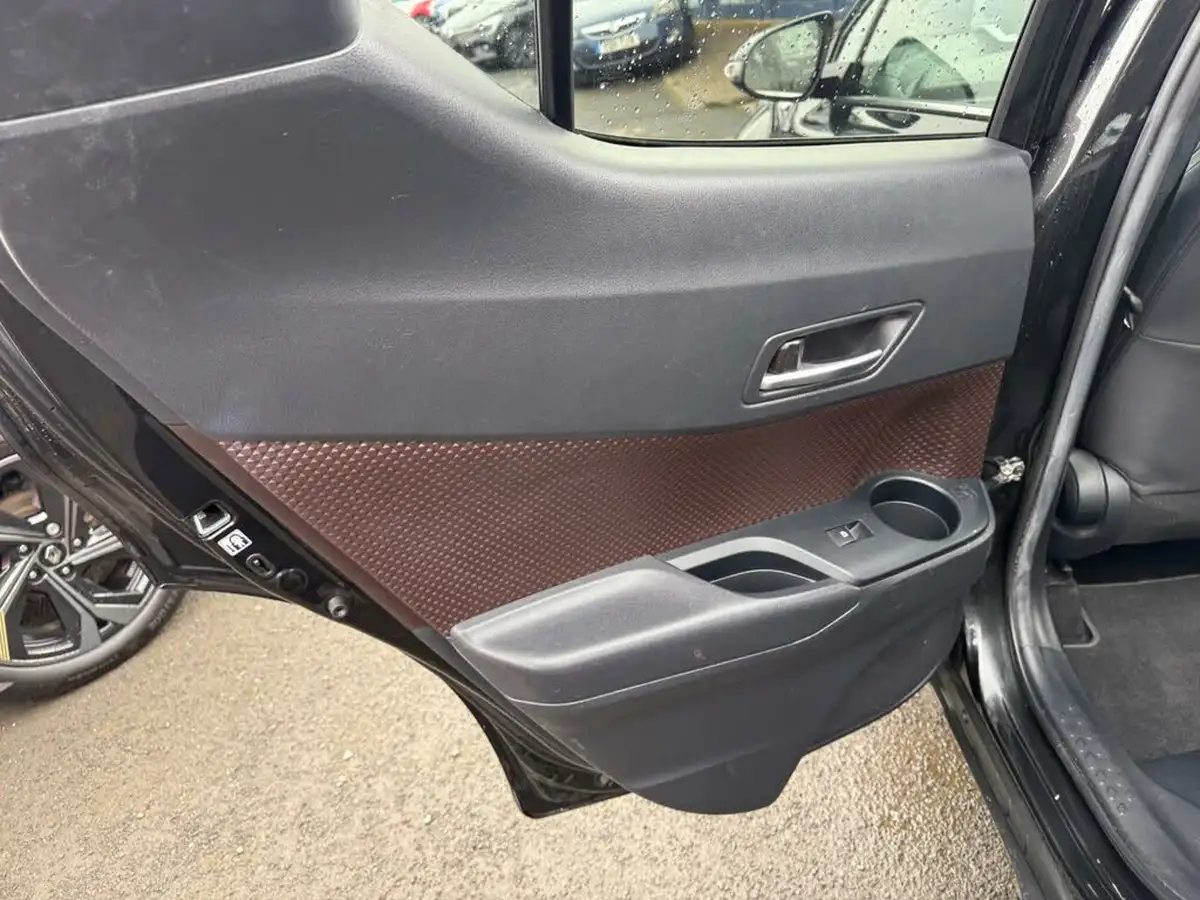 2018-toyota-c-hr-18-vvt-i-excel-big-26