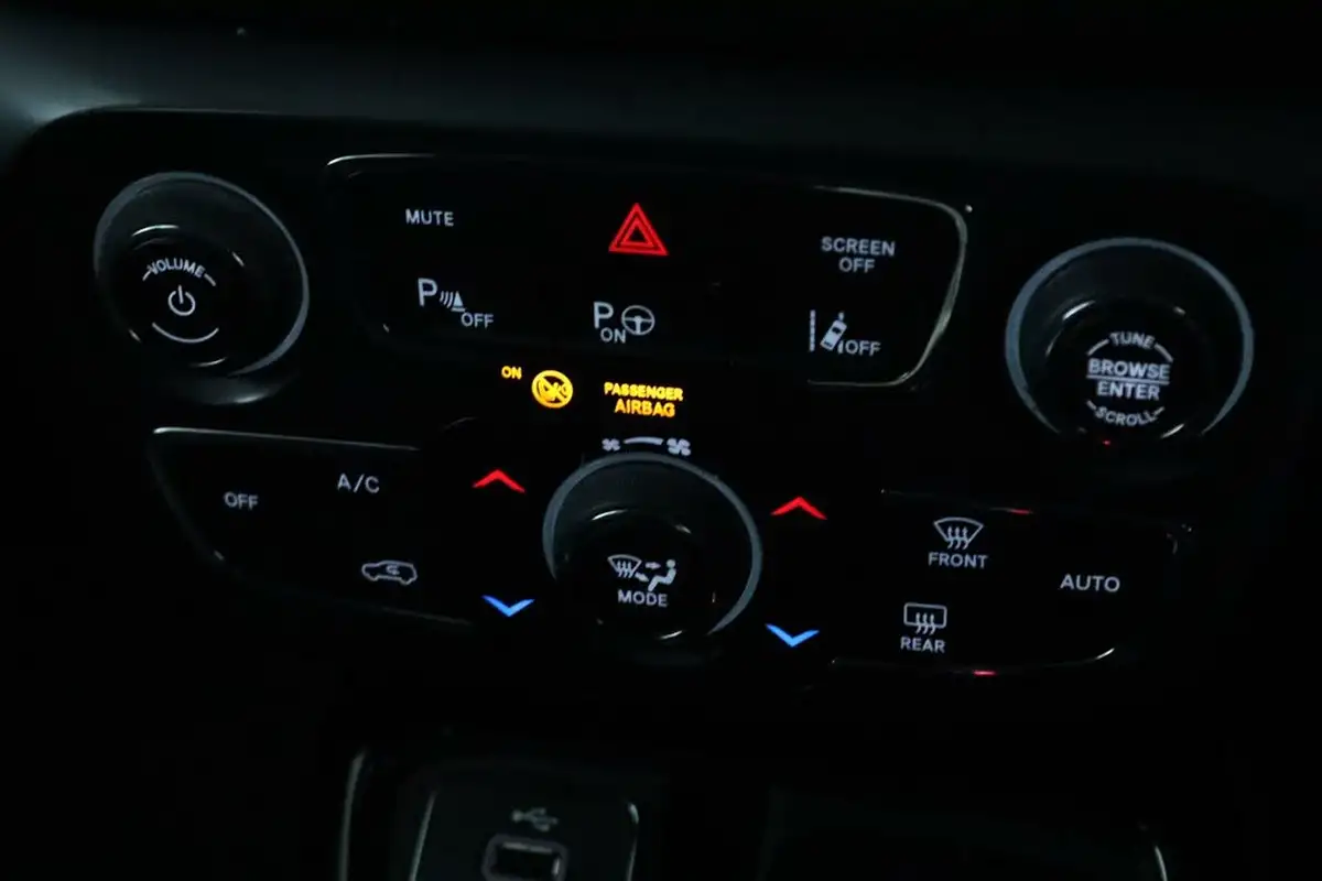 2020-jeep-compass-14-multiair-ii-limited-168bhp-4x4-auto-big-20