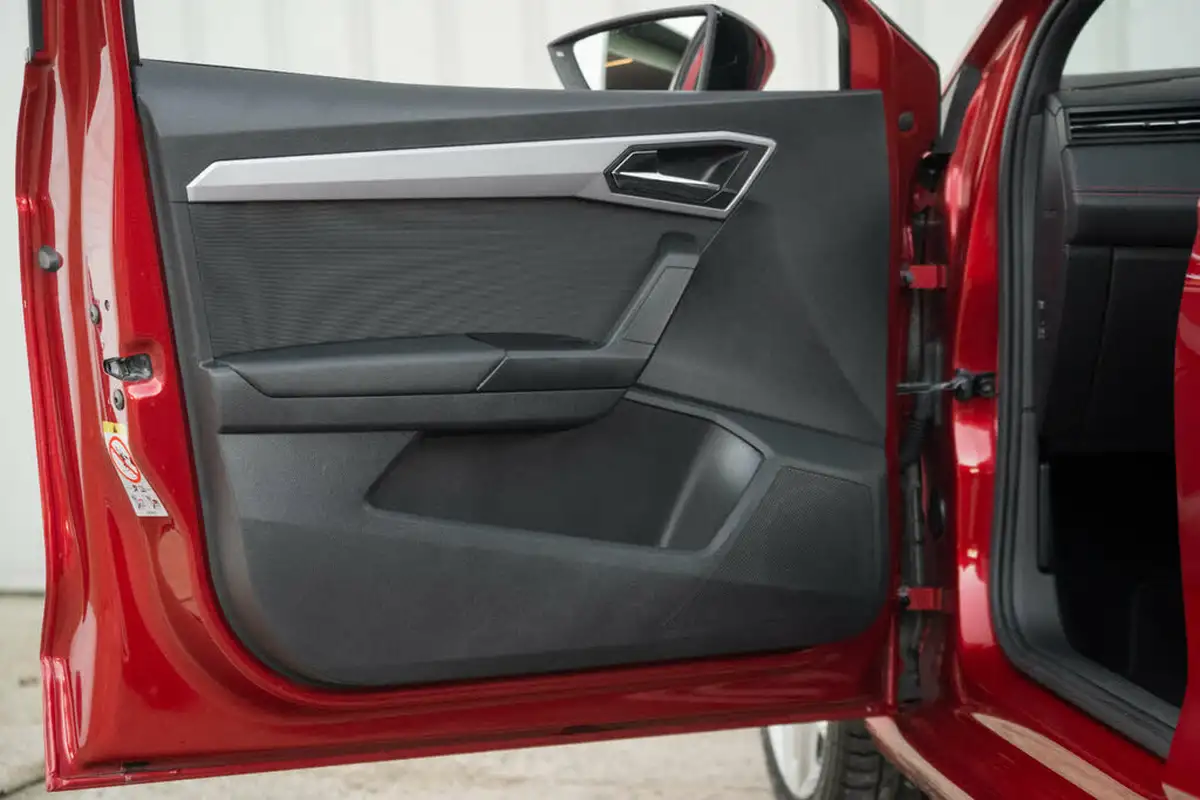 2020-seat-ibiza-10-tsi-fr-115ps-big-19