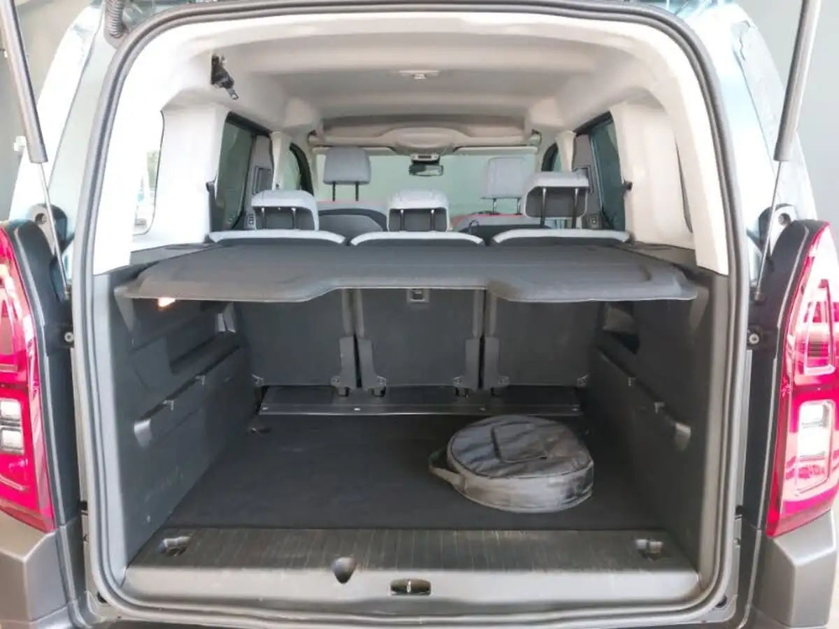 2024-citroen-berlingo-e-max-m-size-big-7