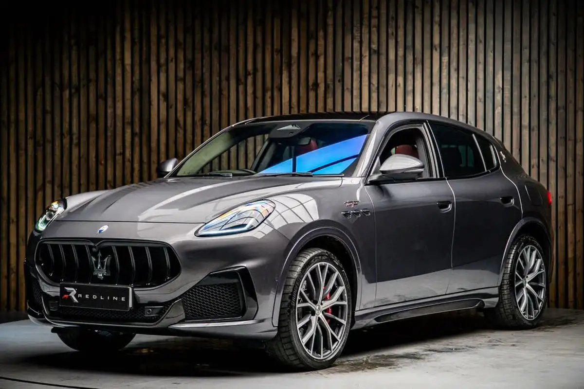 2023-maserati-grecale-30-trofeo-big-7
