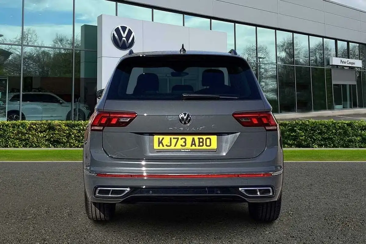 2024-volkswagen-tiguan-15-tsi-r-line-edition-big-8