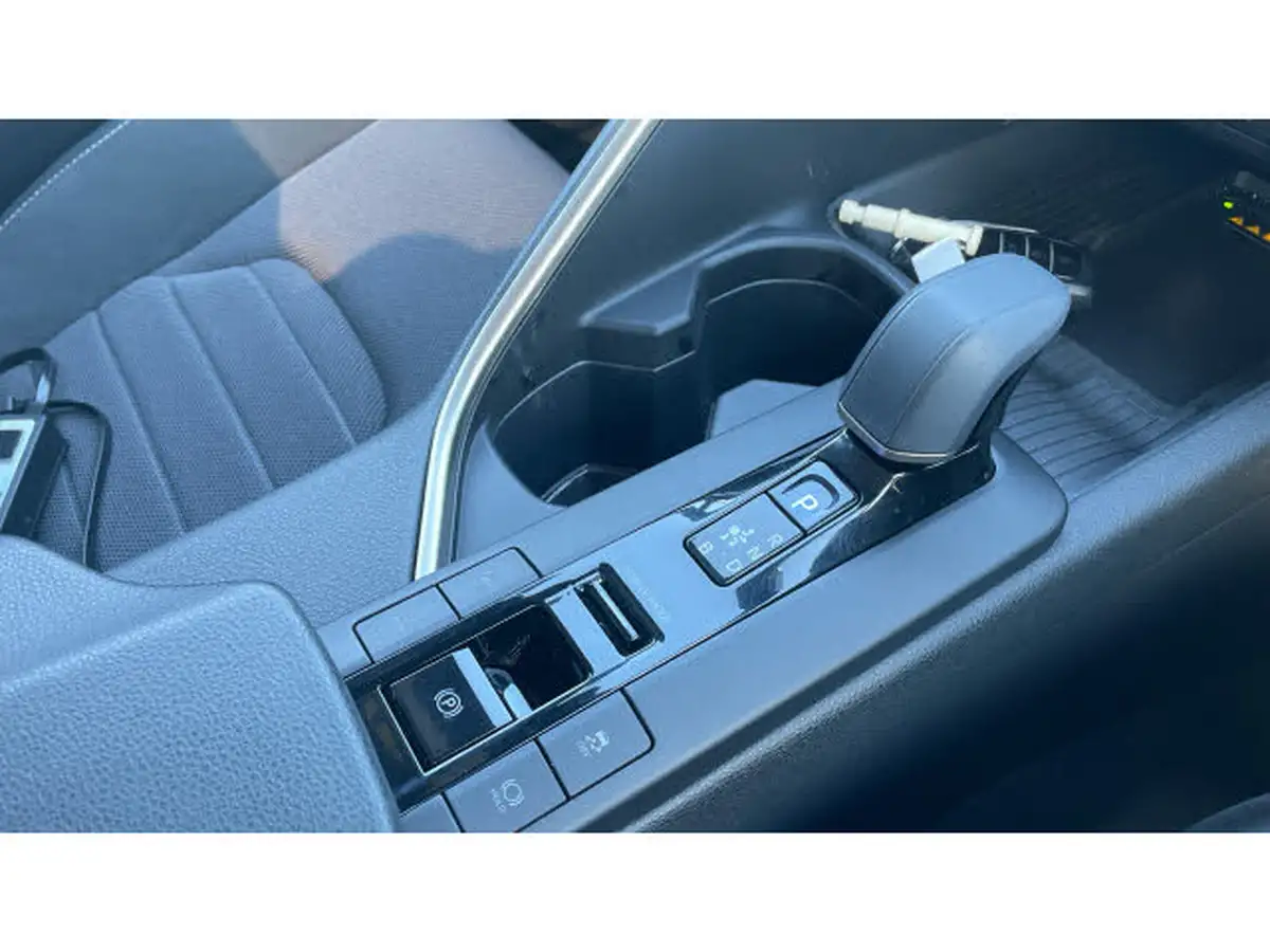 2024-toyota-c-hr-20-vvt-i-excel-220bhp-plug-in-tech-pack-big-33