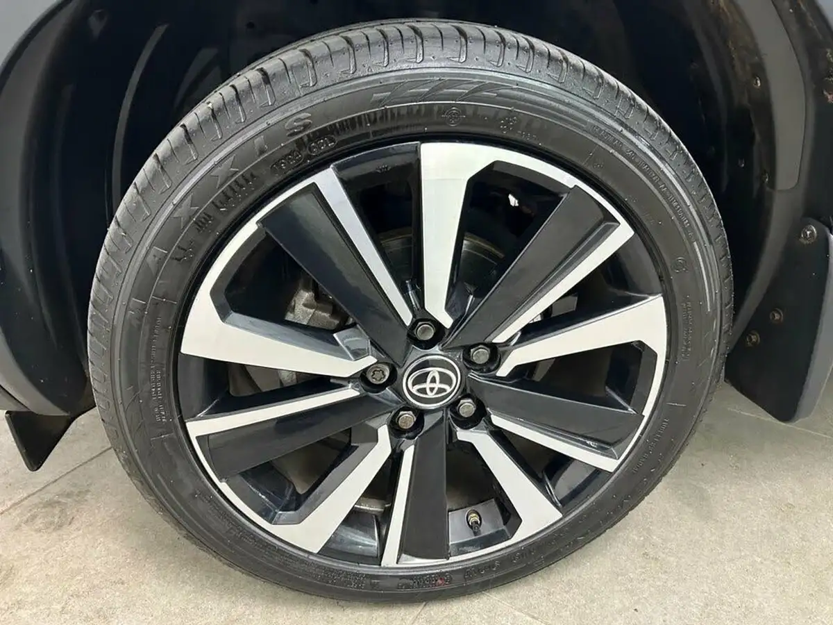 2022-toyota-yaris-cross-15-vvt-i-premiere-edition-big-26