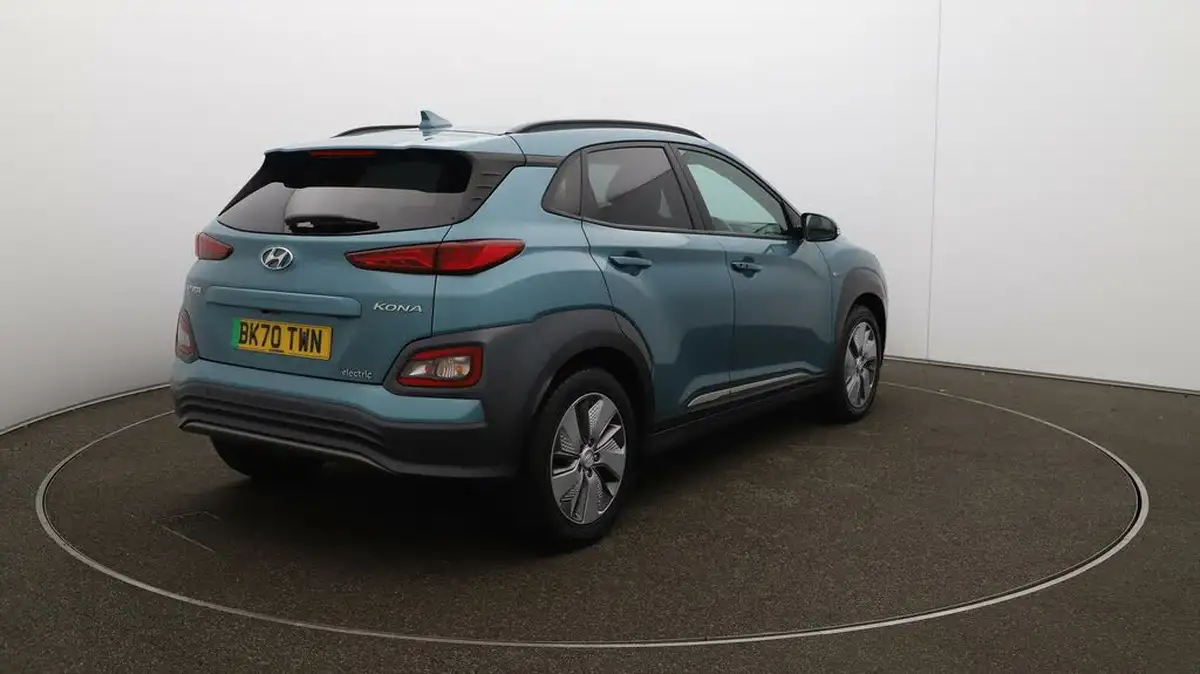 2020-hyundai-kona-e-premium-204ps-big-47