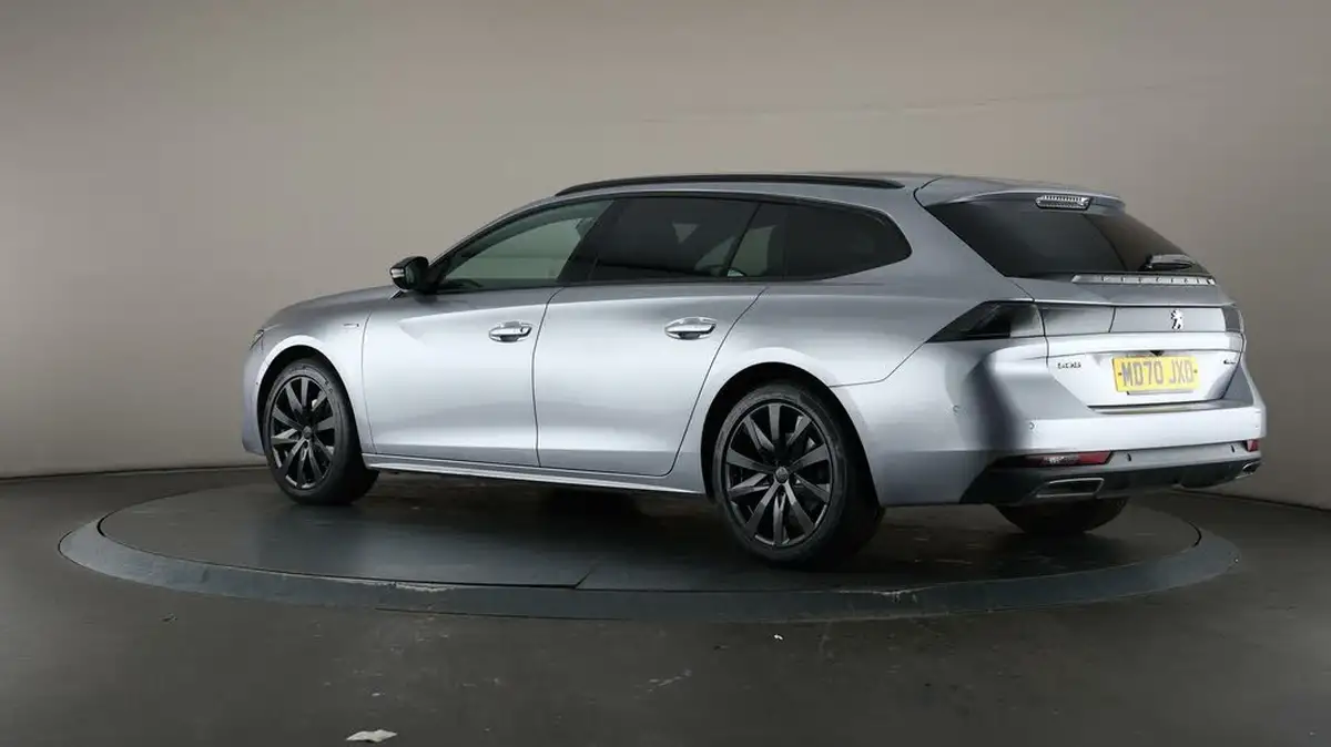 2021-peugeot-508-12-puretech-gt-big-67
