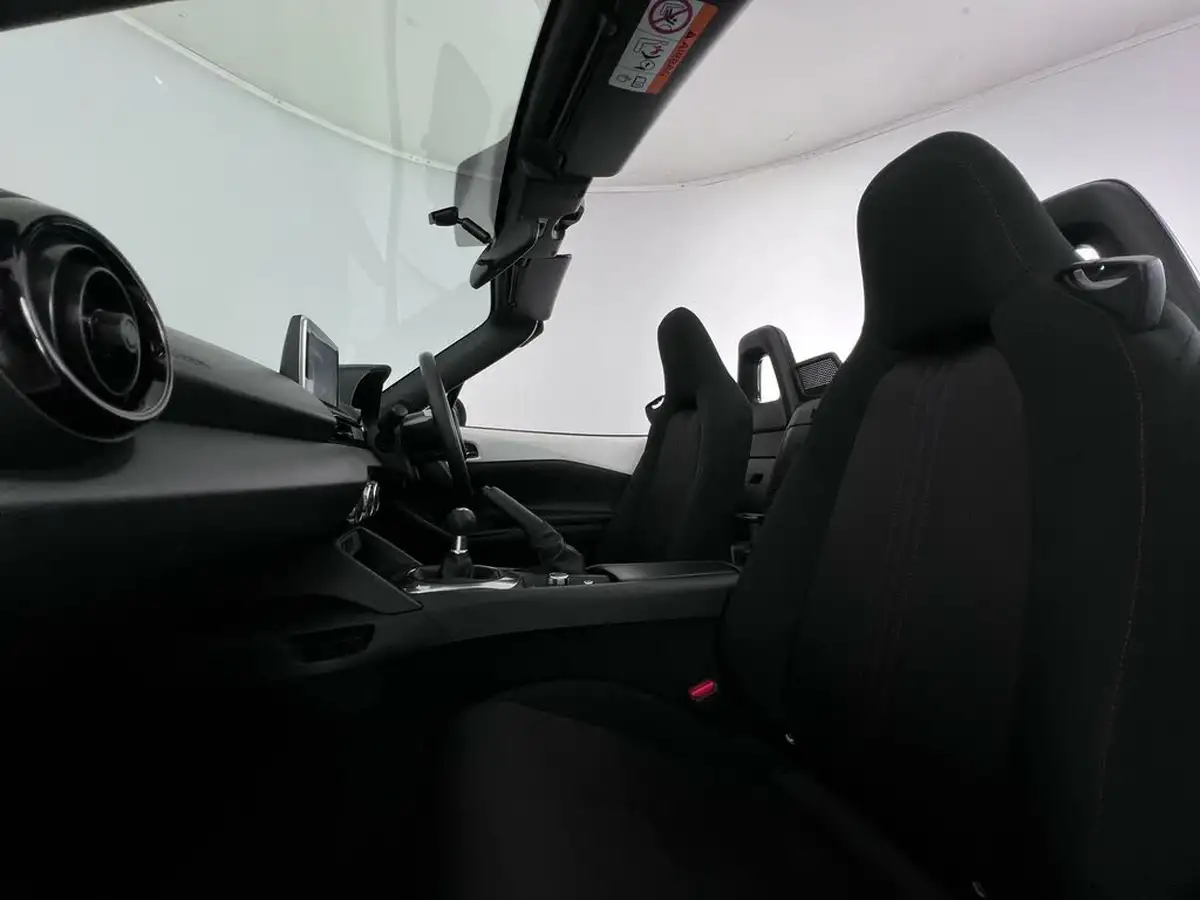 2016-mazda-mx-5-15-se-l-nav-big-12