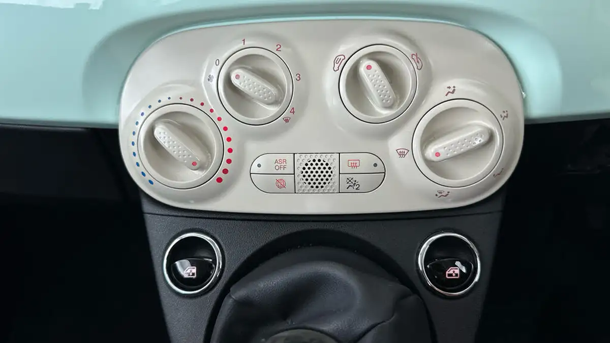 2019-fiat-500-12-pop-ss-big-23