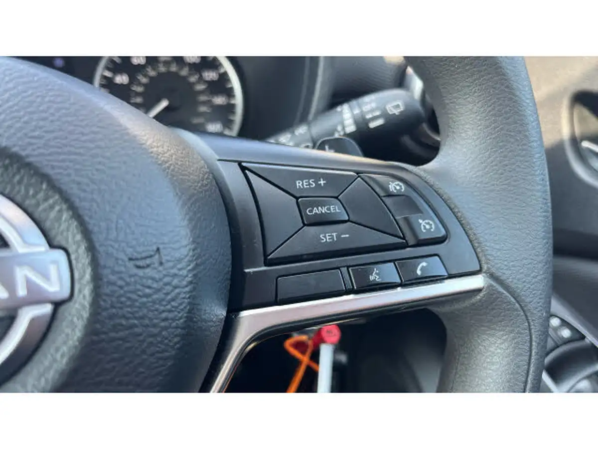 2023-nissan-juke-10-dig-t-acenta-dct-big-28