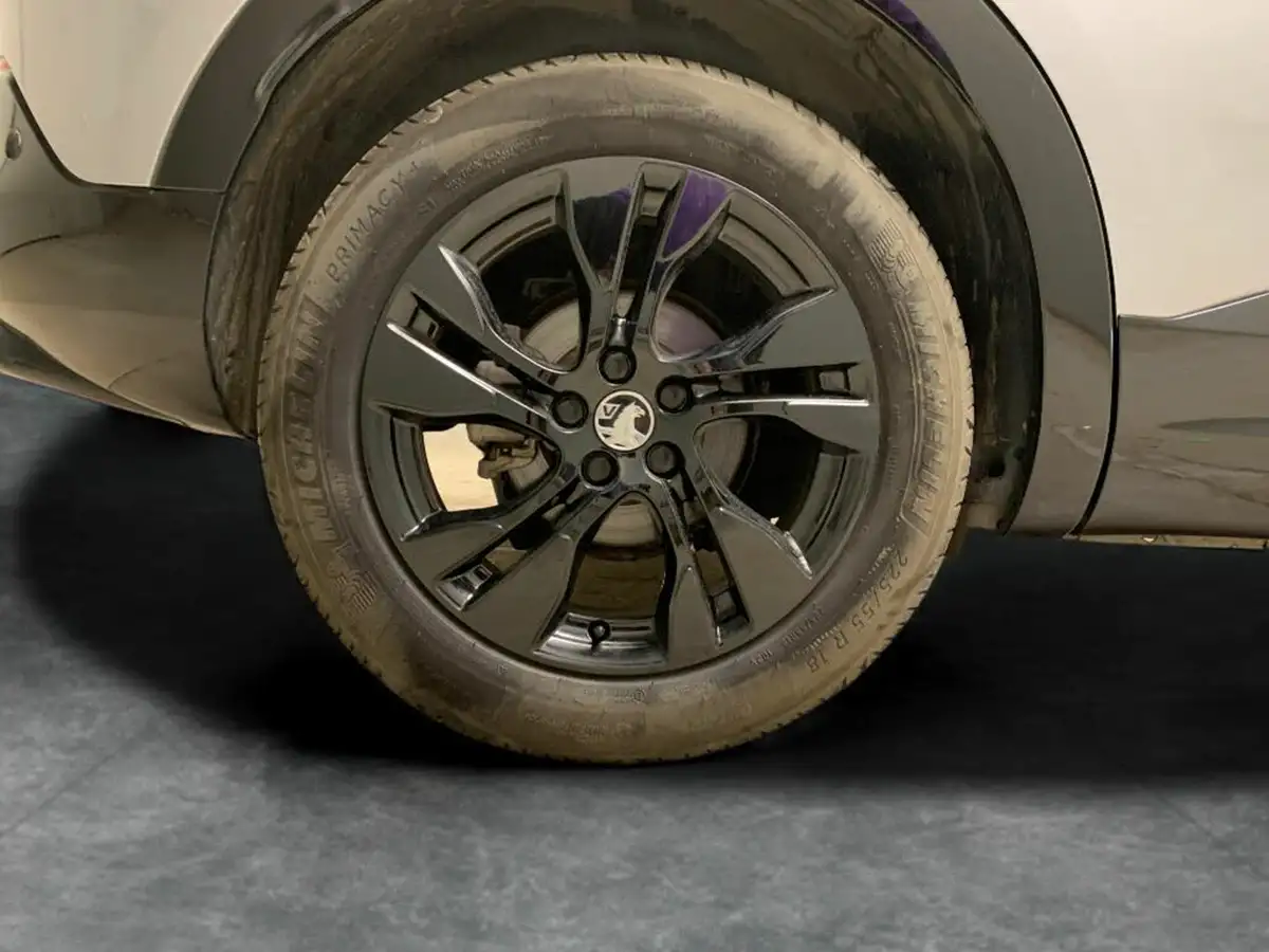 2023-vauxhall-grandland-12-gs-130ps-big-27