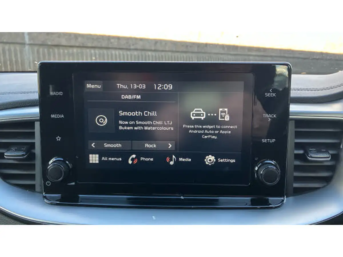 2022-kia-xceed-15-t-gdi-2-big-11