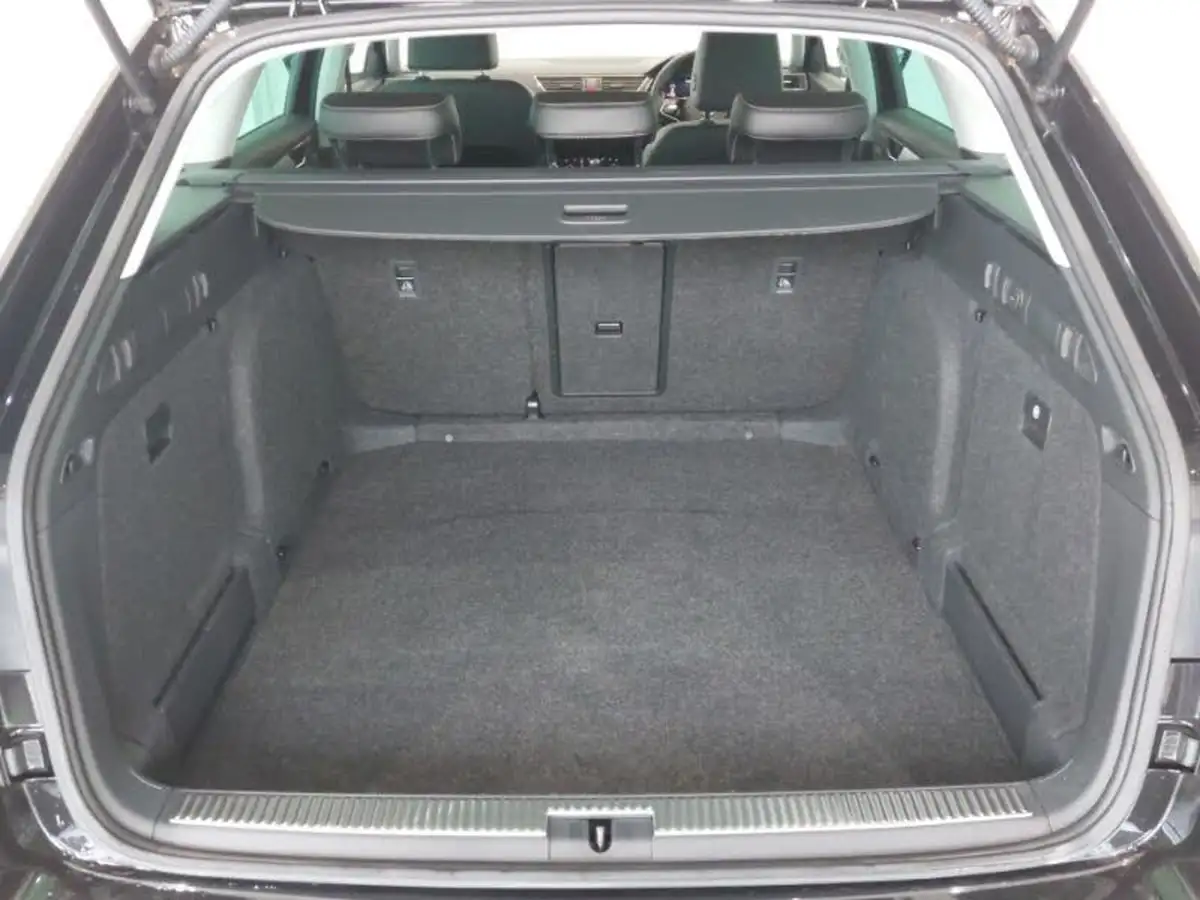 2023-skoda-superb-15-tsi-se-technology-estate-dsg-big-7