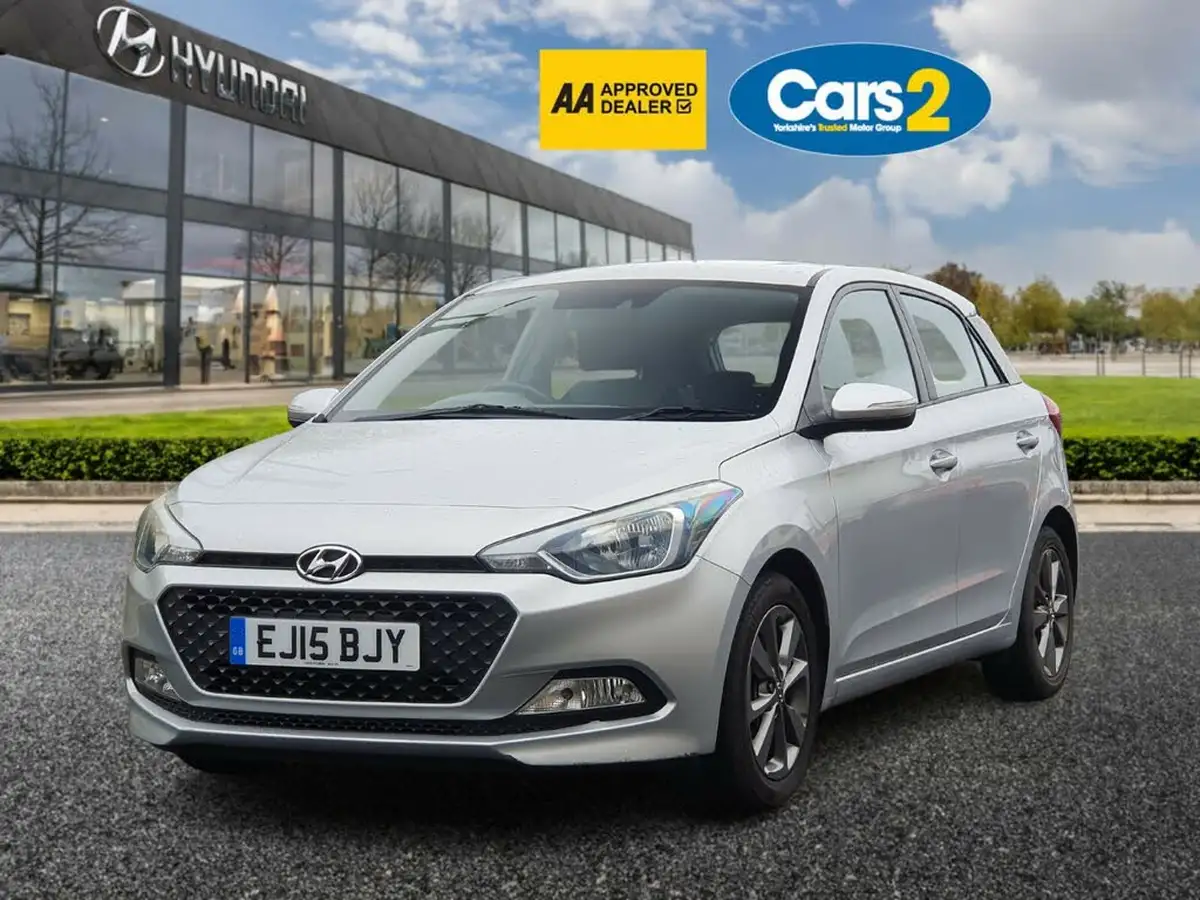 2015-hyundai-i20-14crdi-se-hatchback-5d-big-2