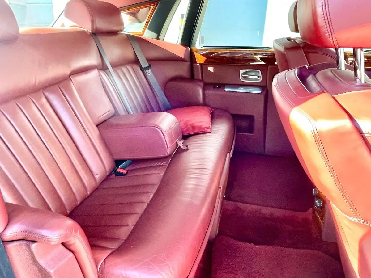 2005-rolls-royce-phantom-67-big-42