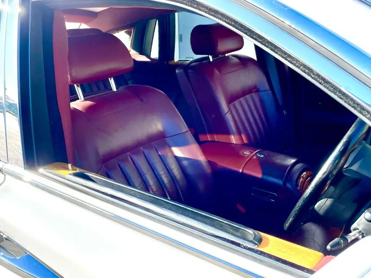 2005-rolls-royce-phantom-67-big-18