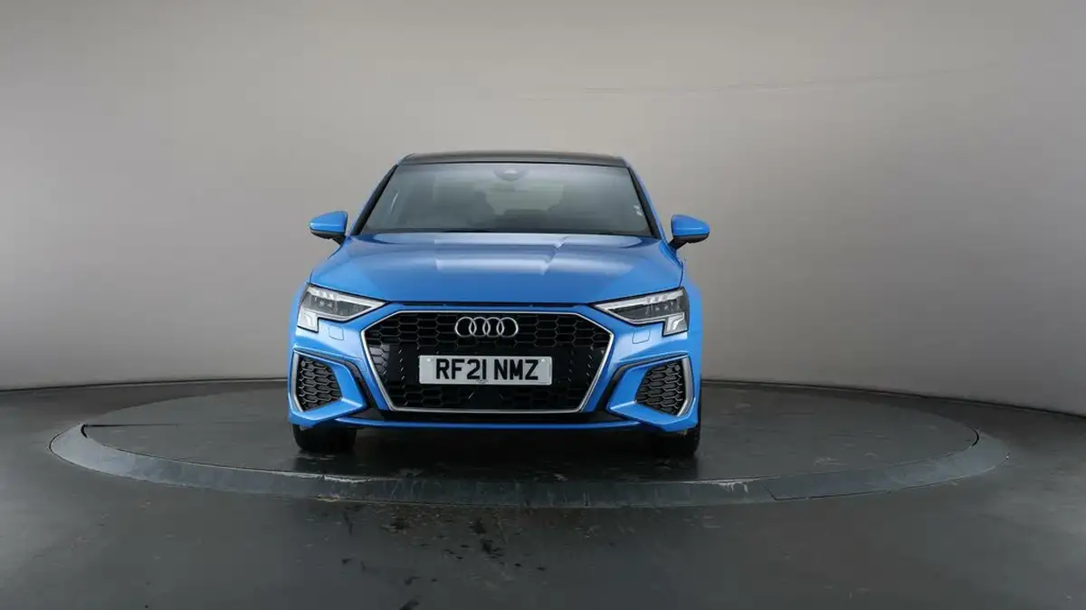 2021-audi-a3-14-40-tfsi-e-s-line-big-2