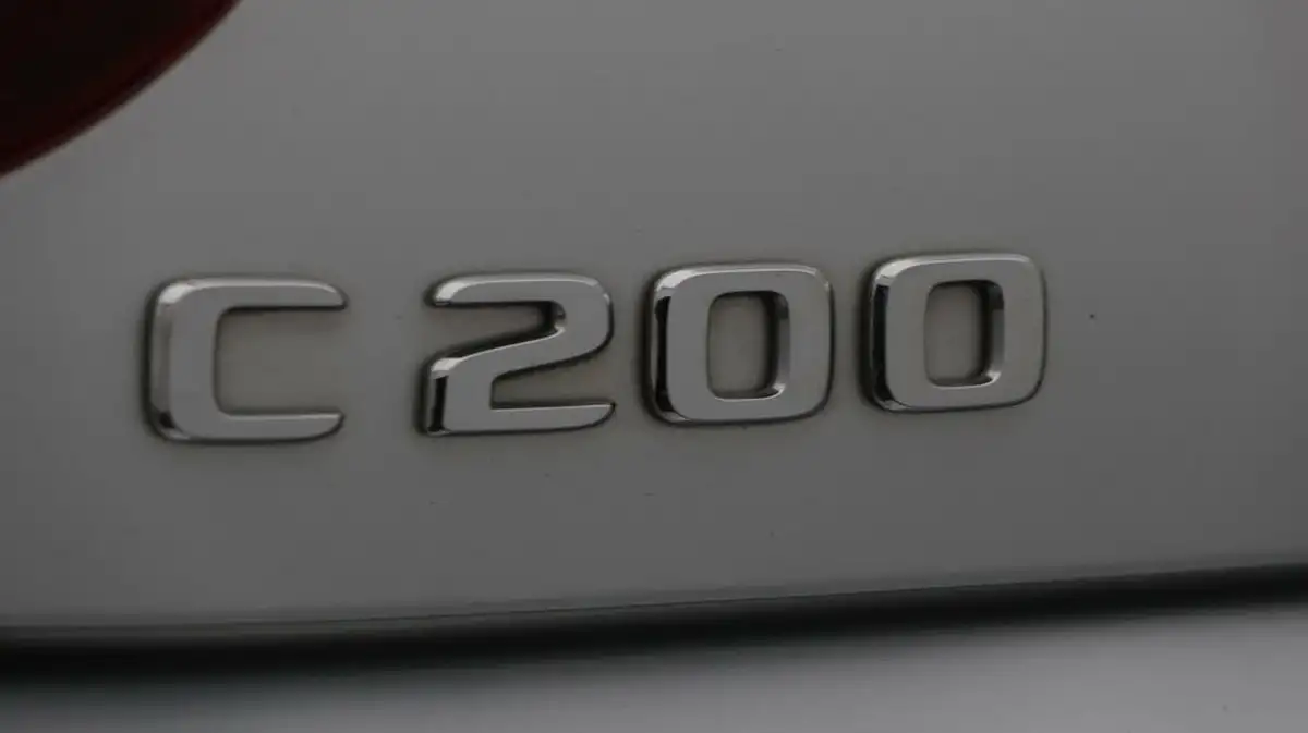 2019-mercedes-benz-c-class-15-c200-amg-line-premiumss-coupe-2d-big-21