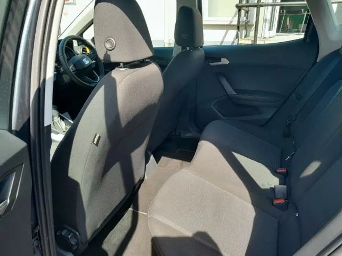 2023-seat-arona-10-tsi-se-technology-big-18