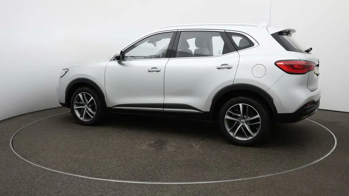 2023-mg-hs-15t-gdi-excite-162ps-dct-big-40