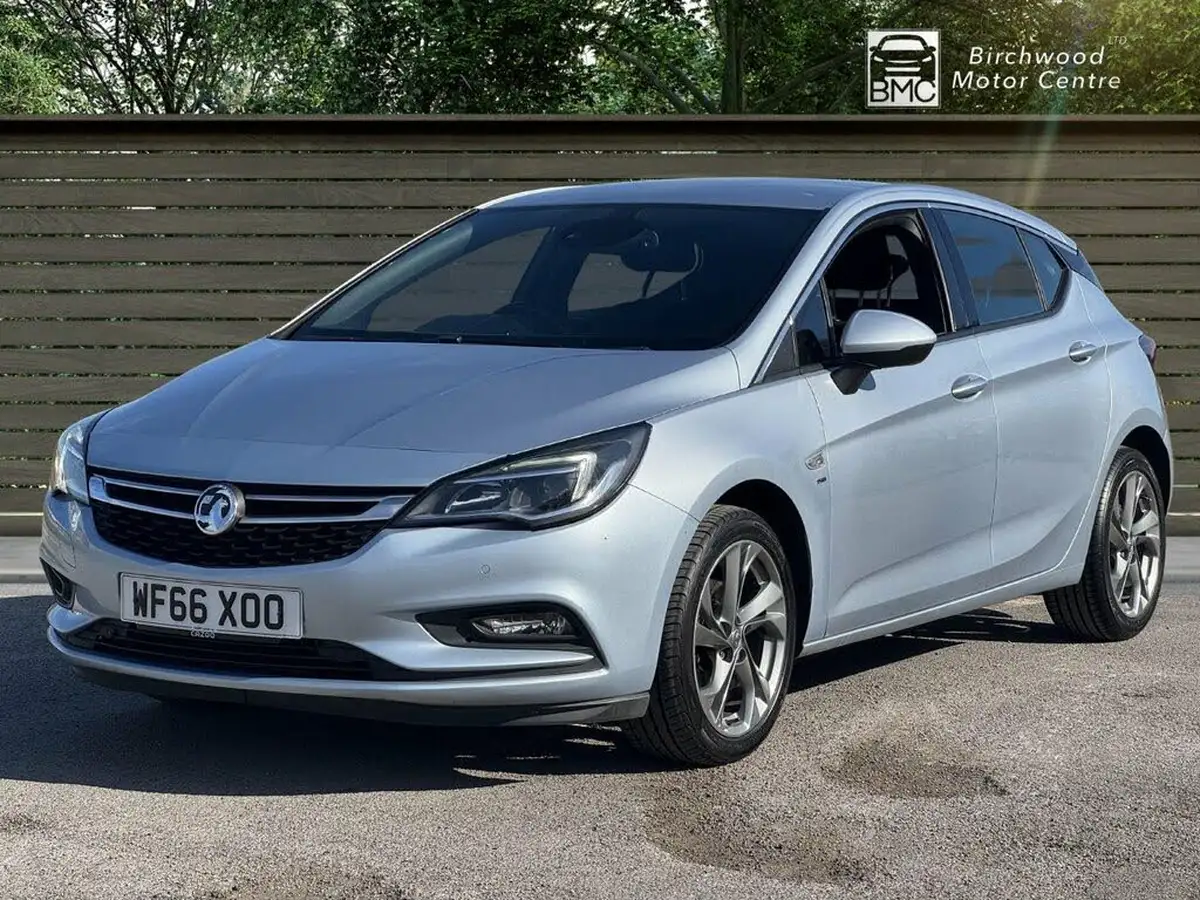 2016-vauxhall-astra-14i-16v-turbo-sri-nav-150ps-ss-hatchback-auto-big-2