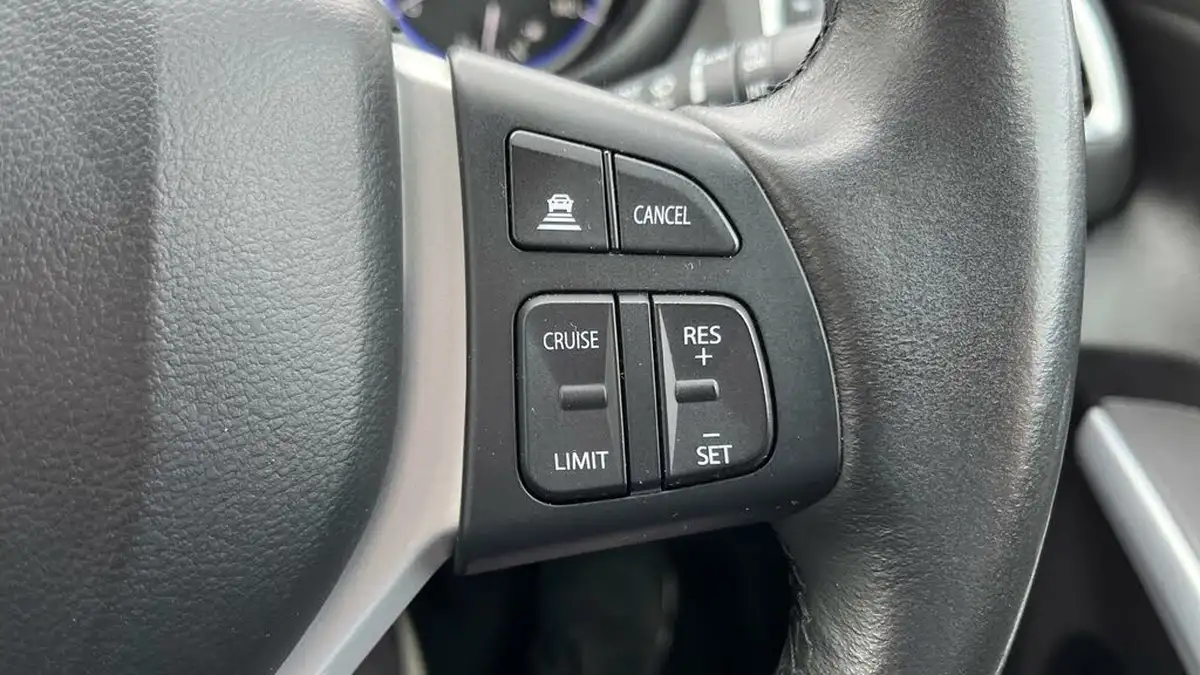 2021-suzuki-s-cross-14-boosterjet-sz-t-big-38
