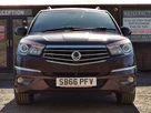 2017-kgm-ssangyong-turismo-22td-elx-small-15