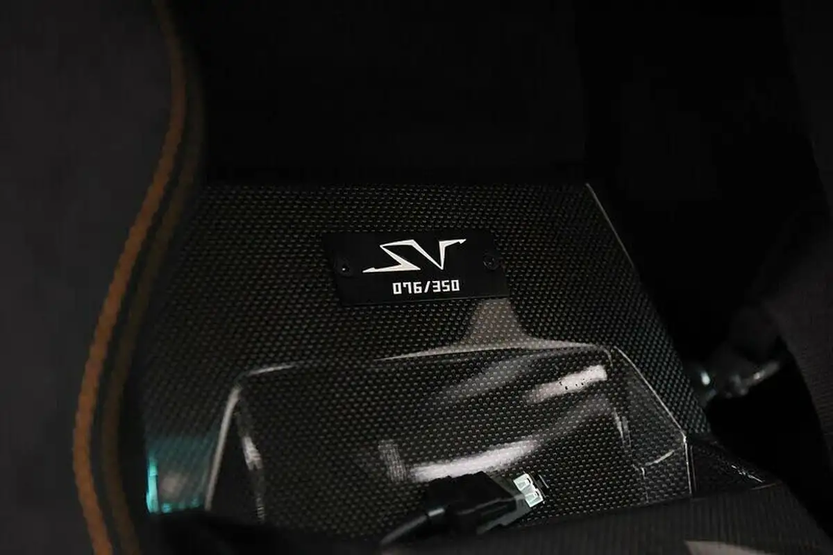 2009-lamborghini-murcielago-62-big-11