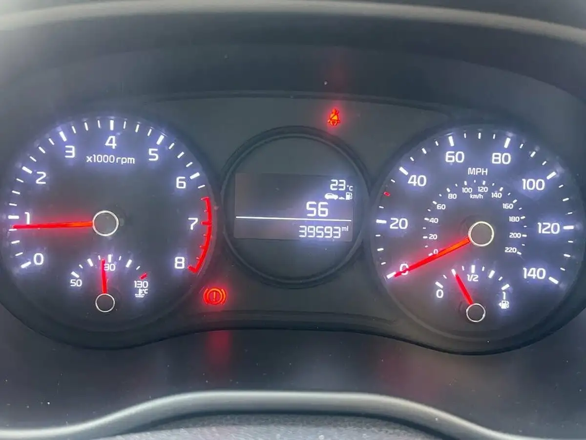 2017-kia-picanto-10-1-big-26