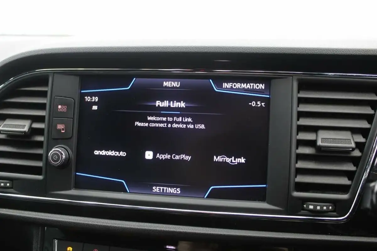 2020-seat-leon-15-tsi-evo-fr-black-edition-150ps-estate-dsg-big-34