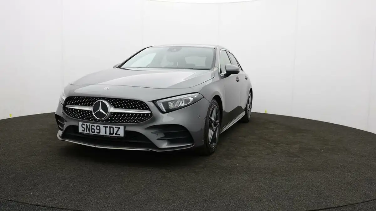 2019-mercedes-benz-a-class-20-a220-amg-line-saloon-4d-4matic-big-51