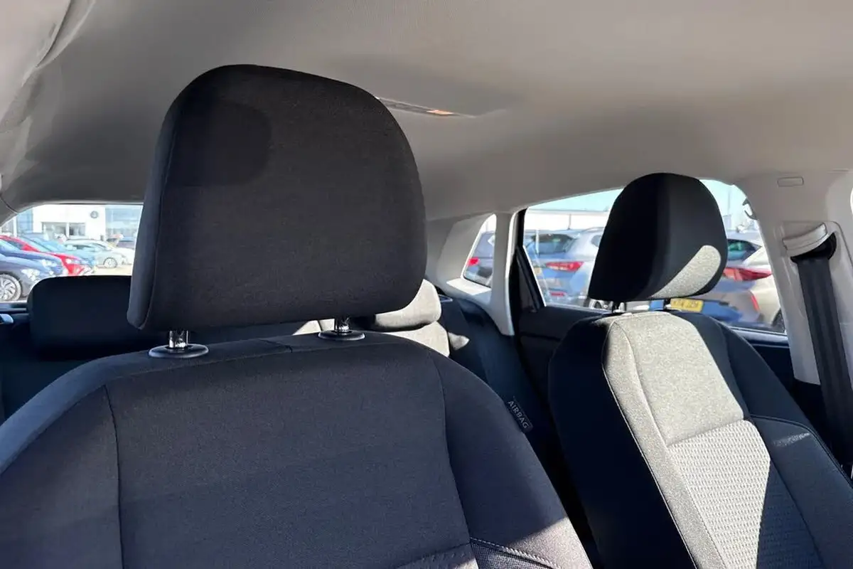 2024-volkswagen-polo-10-tsi-life-dsg-big-23