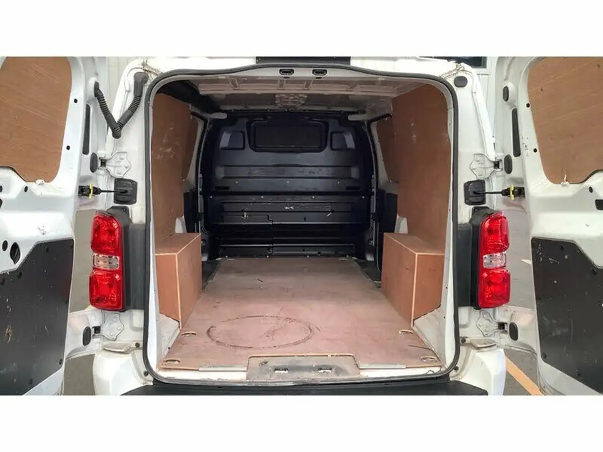 2022-vauxhall-vivaro-15td-2900-l2h1-sportive-big-4