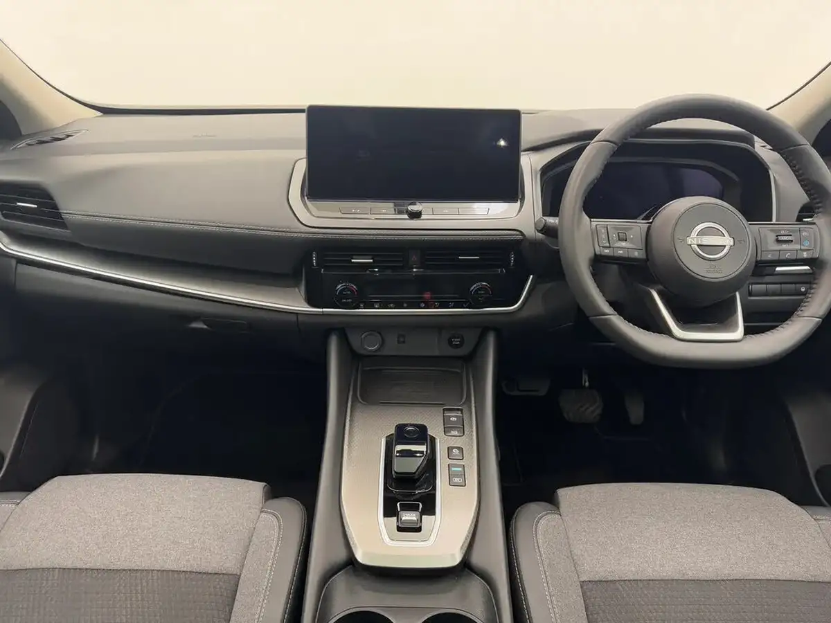 2024-nissan-qashqai-15-n-connecta-glass-roof-pack-big-2